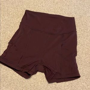 Lululemon high waisted stretchy shorts
